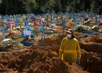 브라질, 코로나19 사망 45만명 돌파