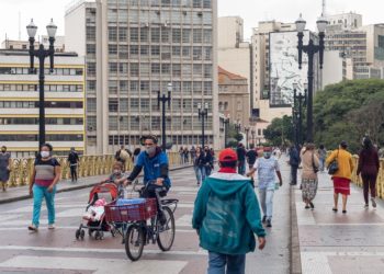 상파울로주, 현 방역수위 31일까지 연장…다음달 1일부터 오후10시까지 영업…