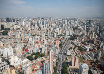 상파울로주, 현 방역수위 7월15일까지 연장…얀센.화이자백신 25일 주 전역 보건소에 배포할 예정