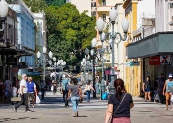 브라질 오미크론 확산 우려 점증…검사 부족탓 실태파악 어려워