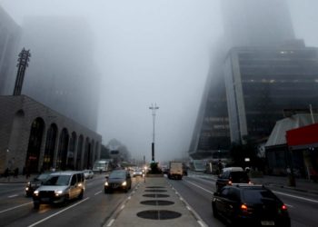 브라질, 때아닌 5월 한파…상파울루시, 노숙자 위해 담요 기증