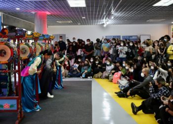 문화원 주최, ‘한국문화 행사’성황….한국무용에 현지인들 매료…