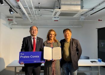 브라질한인회, 한인사회에 기여한 산드라 따데우 시의원에게 감사장 전달