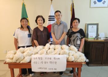 브라질평통, 설 명절 맞아 노인회에 떡국 떡 전달