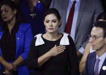 브라질 직전 대통령 부인, 야당 정치인 변신