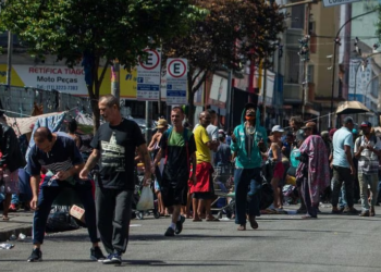 상파울루 주지사의 마약 중독자 이동 계획, 지역 주민들 반발….