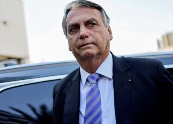 보우소나루 전 대통령의 여권, 연방 경찰에 의해 압수