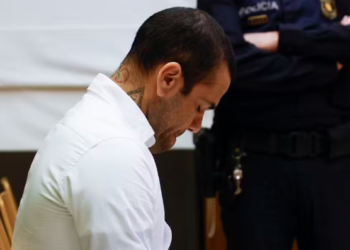 다니 아우베스, 성폭행 혐의 1심서 징역 4년 6개월 실형 선고