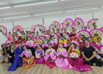 브라질 현지인 65명, 한국 전통 무용의 아름다움에 매료되다! 8주간의 여정 마무리….