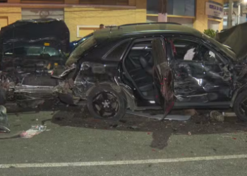 과속 음주운전 참사, 상파울루서 신호등 대기 중 차량 5대 연이어 충돌