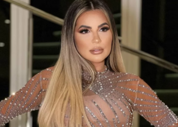 브라질 인플루언서 데올라네 베제하, 도박 자금 세탁 혐의로 체포