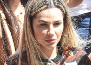 인플루언서 데올라네 베제하, 인신보호 요청 기각… 법원 “법원 명령 위반”