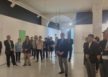 나성주 작가, 한글의 예술적 아름다움을 알리는 개인전 ‘멋진한글’ 개최