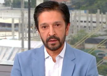 히까르도 누네스 상파울루 시장, 재선 후 버스 요금 동결 및 Enel과 결별 선언