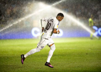 네이마르, 산토스 복귀전서 존재감 발휘… “이제 경기장에서 말할 것”