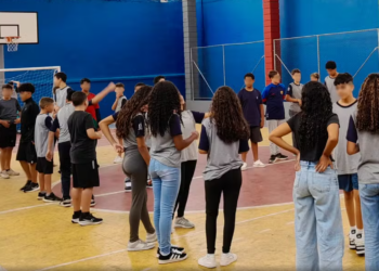 쉬는 시간도 휴대폰 NO! 상파울루 주의 새로운 교육 정책