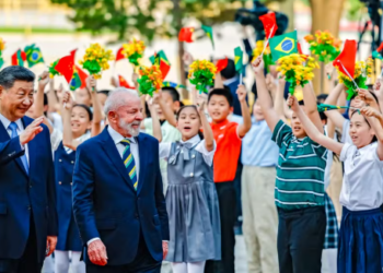 룰라-시진핑, 베이징서 회담…”브라질-중국 관계, 지금 가장 필요”