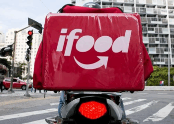 “배달원 확보 전쟁”…브라질 iFood, 연 3천 헤알 보너스 ‘승부수’