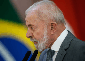 룰라, 트럼프 ‘관세폭탄’에 “주권침해”…’지재권’으로 교차보복 예고