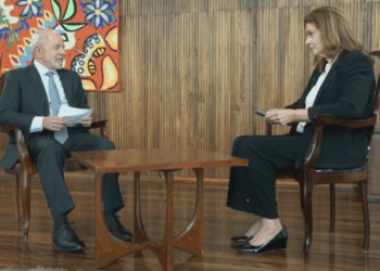 룰라의 ‘투트랙’ 승부수…美와 대화하되, 관세 보복 카드 ‘만지작’