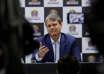 “코카콜라 위조되면 걱정할 것”…’가짜 술’ 사망 사태에 부적절 농담한 상파울루 주지사