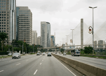 상파울루시, 연말연시 차량 5부제 한시적 중단…내달 22일부터
