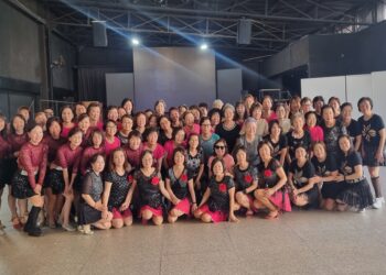 130명 회원 하나 된 열정…BK라인댄스, 단합 발표회 ‘성료’